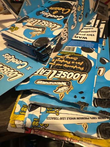 Customer photo review of LooseLeaf X Cookies 2 Pack Wraps (40 Count)