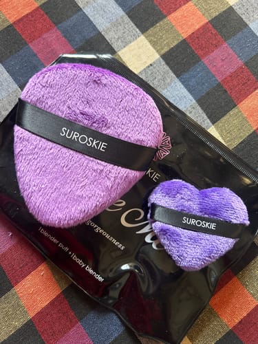Customer photo review of Gorge Me - Powder Puff