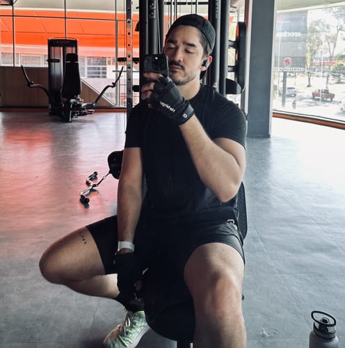 Customer photo review of Performance Shorts 2.0 - White on Black