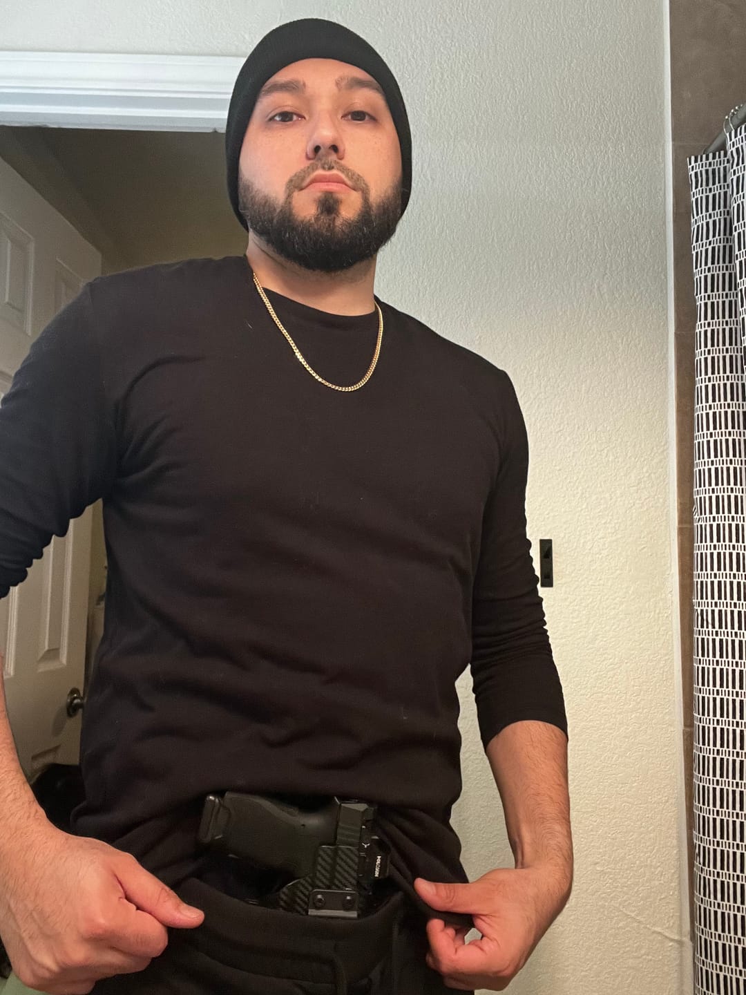 Customer photo review of Carrier Traveler Joggers - Midnight Black
