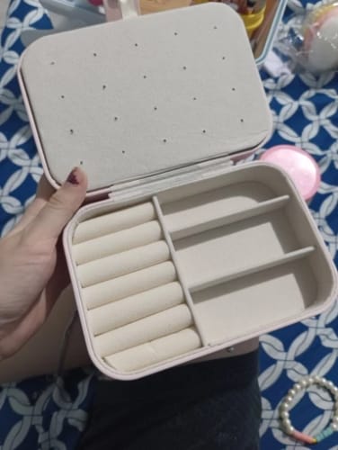 Customer photo review of ארגונית התכשיטים של BAGLY