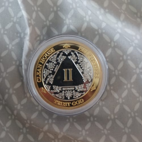 Customer photo review of 2 Year 40mm Gold & Silver AA Medallion - Bi-Plate Fancy Two Year Chip/Coin