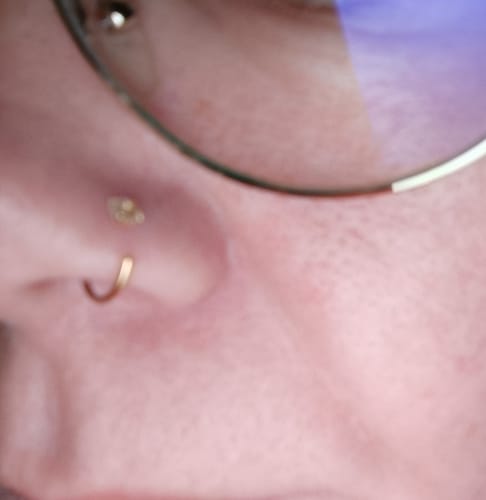 Customer photo review of Piercing au nez Shine