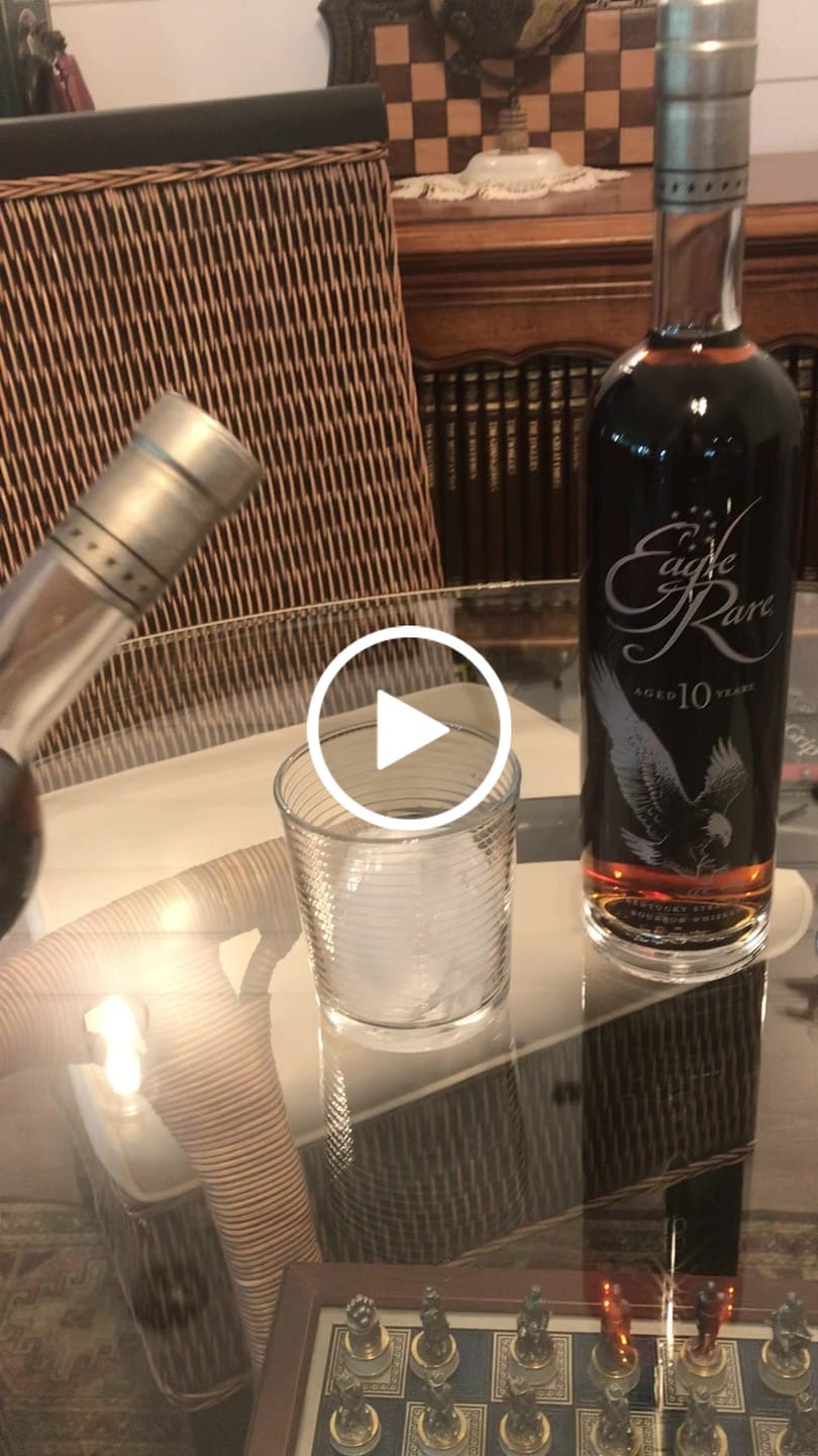 Customer video review of Eagle Rare "10 Year" Kentucky Straight Bourbon Whiskey