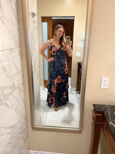 Customer photo review of bax dress