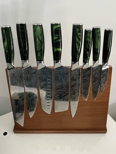 Customer photo review of "Wasabi" 16-Piece Japanese Knife Block Set