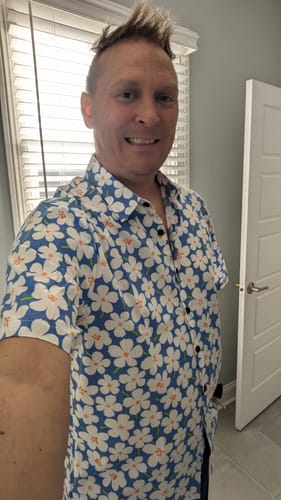 Customer photo review of Men's Summer Floral Print Holiday Flower Resort Casual Lapel Light Blue Short Sleeve Shirt