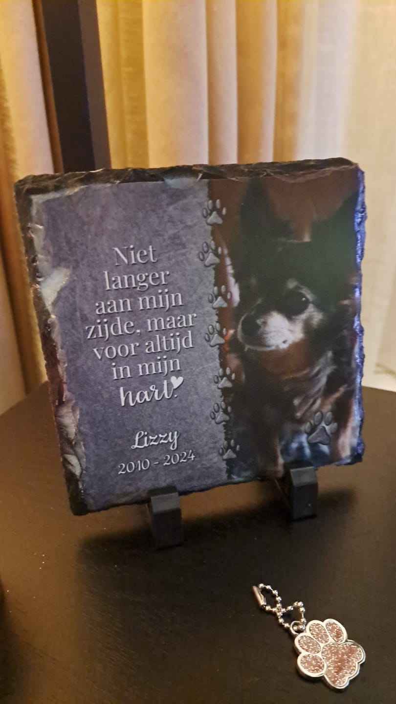Customer photo review of Voor altijd in het hart - Gepersonaliseerde leisteen