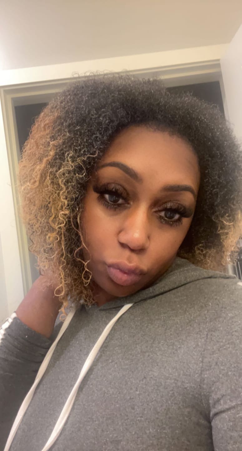 Customer photo review of The Dynamic Lips Duo