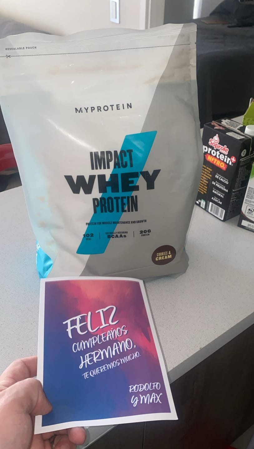Customer photo review of MYPROTEIN Impact Whey Protein Proteina 2.5 Kg