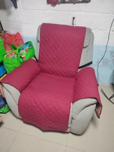 Customer photo review of Housse Protectrice pour Fauteuil Inclinable
