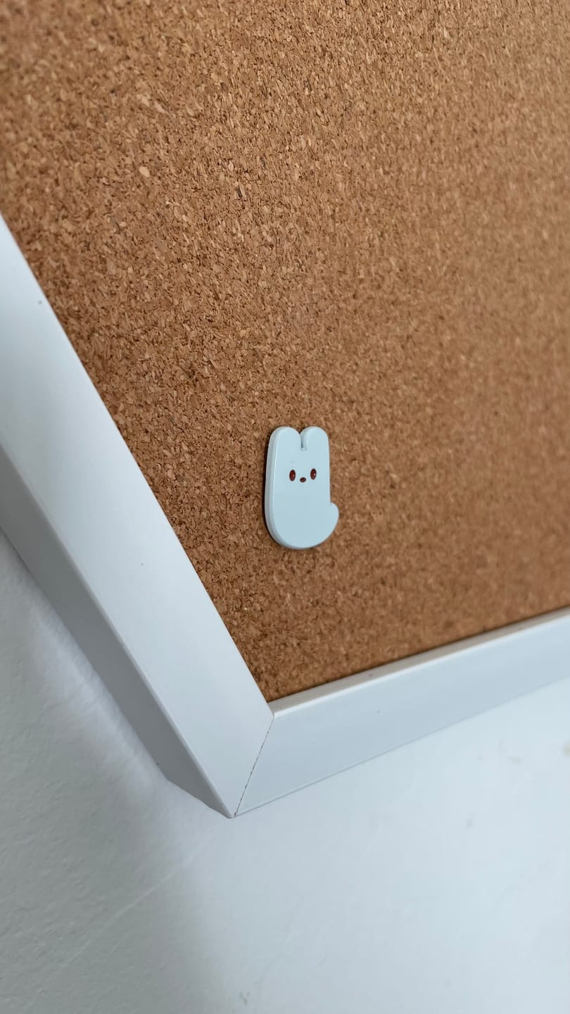 Customer photo review of Rain World - Survivor Marshmallow Mini Pin