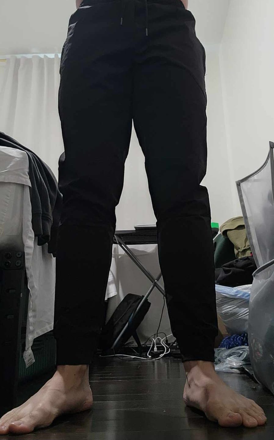 Customer photo review of Carrier Traveler Joggers - Iron Grey