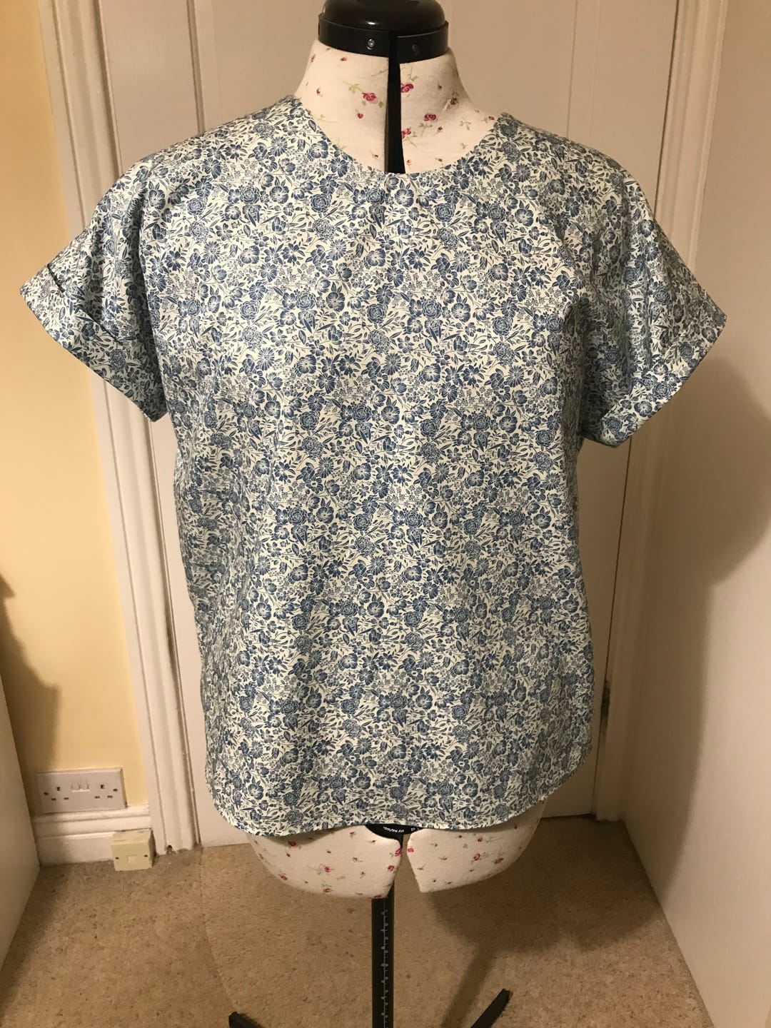 Customer photo review of Busy Floral Rose & Hubble Cotton Poplin Fabric