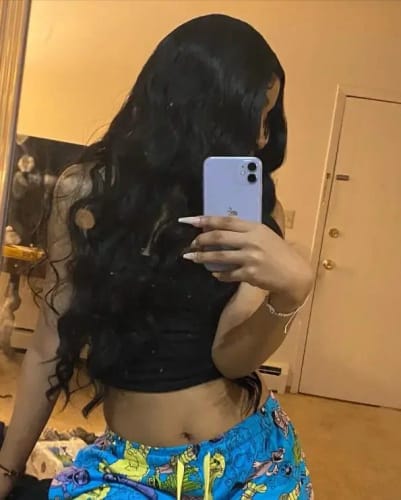 Customer photo review of Breathable 360 Lace Frontal Wig Pre Plucked Body Wave Human Hair Wig Natural Hairline