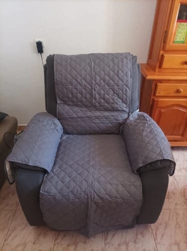 Customer photo review of Housse Protectrice pour Fauteuil Inclinable