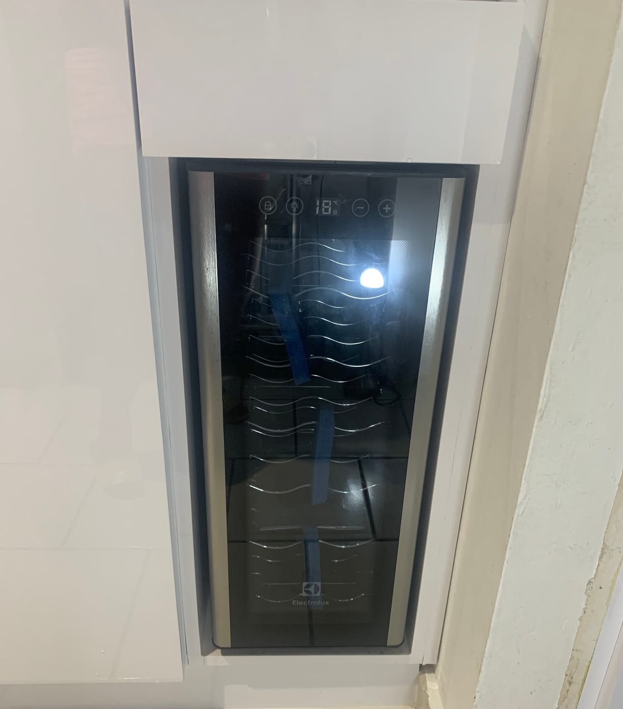 Customer photo review of ELECTROLUX EWW123XSLB Wine Cooler 33L/1.1Cuft - 12 Bottles - Black