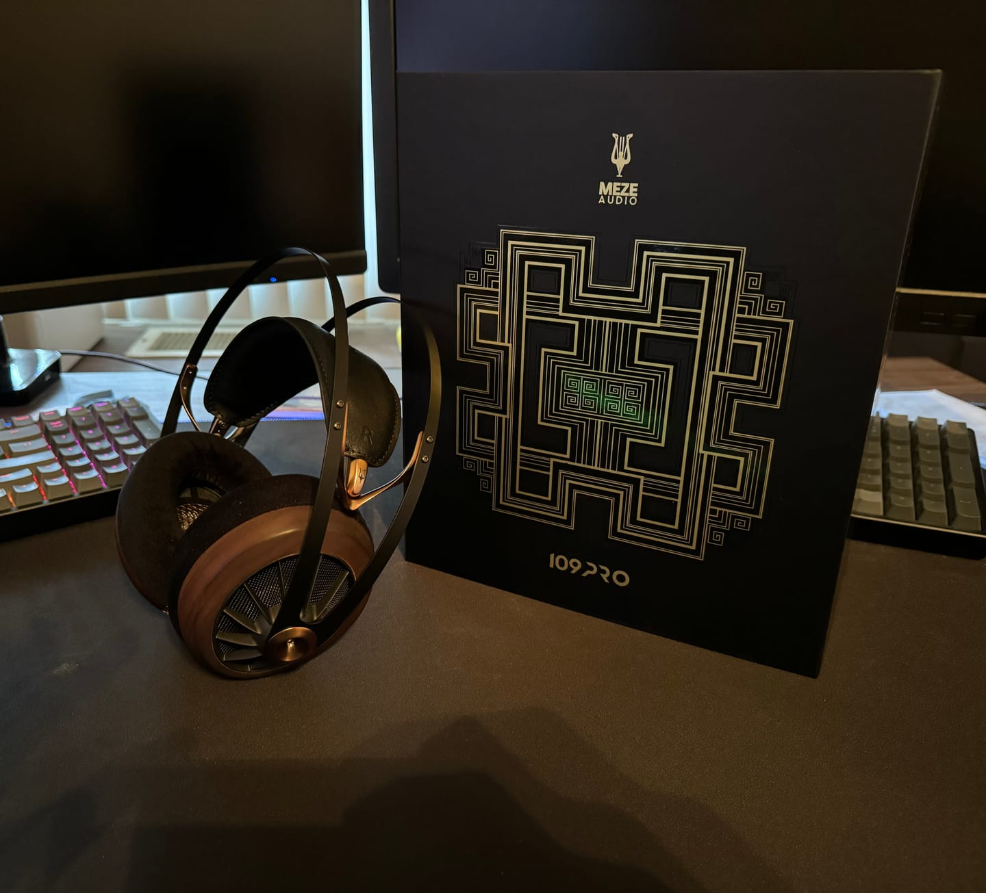Customer photo review of Meze Audio 109 PRO Headphones