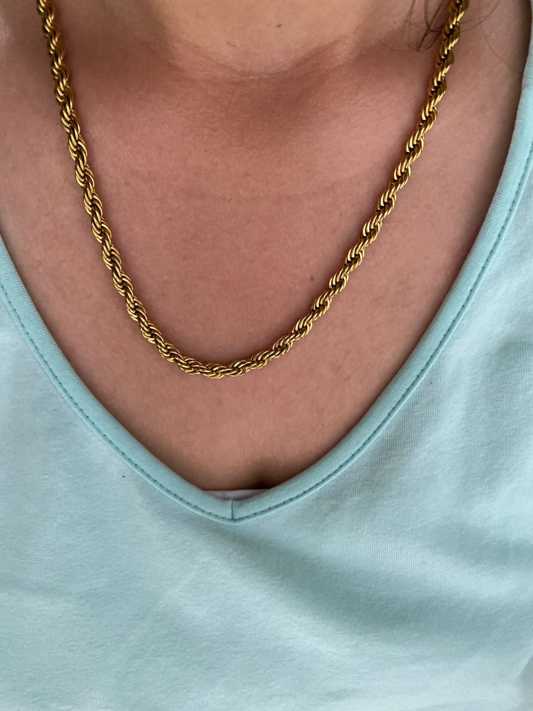 Customer photo review of Collar Elara