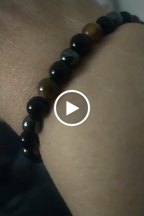 Customer video review of Bracelets TRIPLE PROTECTION