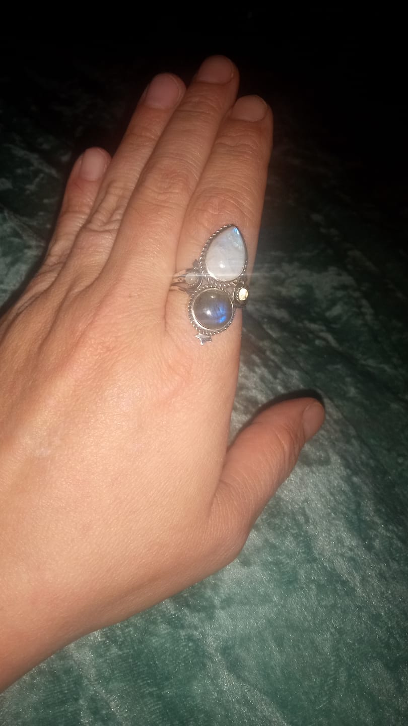 Customer photo review of Celestial Moonstone and Labradorite Silver Ring
