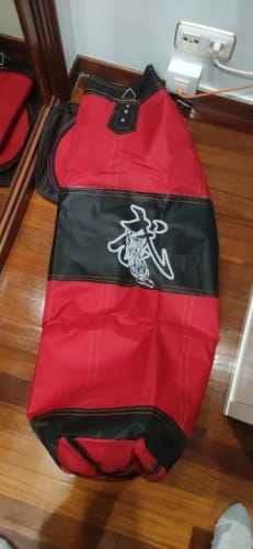 Customer photo review of Saco de Pancada Profissional para Boxe, Muay Thai, karatê, MMA e Kickboxing...