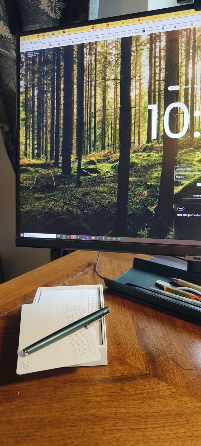 Customer photo review of Task & Time Cards