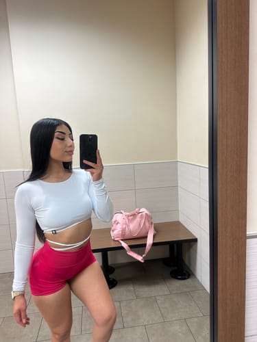 Customer photo review of Workout Top Mini Rash X White
