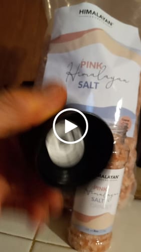 Customer video review of 10 LB Himalayan Pink Salt Coarse Grain (2-3 mm)