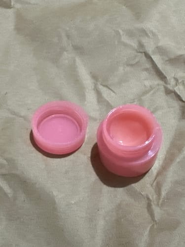 Customer photo review of Lip Sleeping Mask 3g