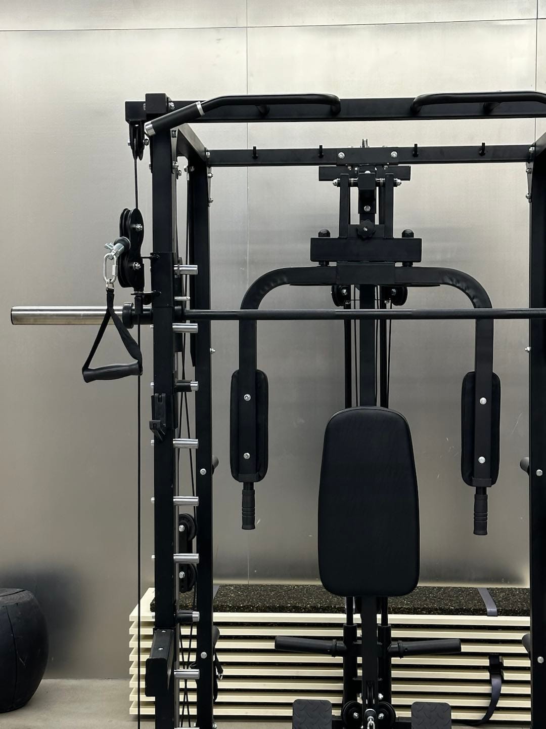 Customer photo review of EVOLPOW M2A Brute All-in-One Smith Machine Home Gym