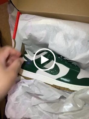 Customer video review of Nike Dunk Low LX Gorge Green - Women's