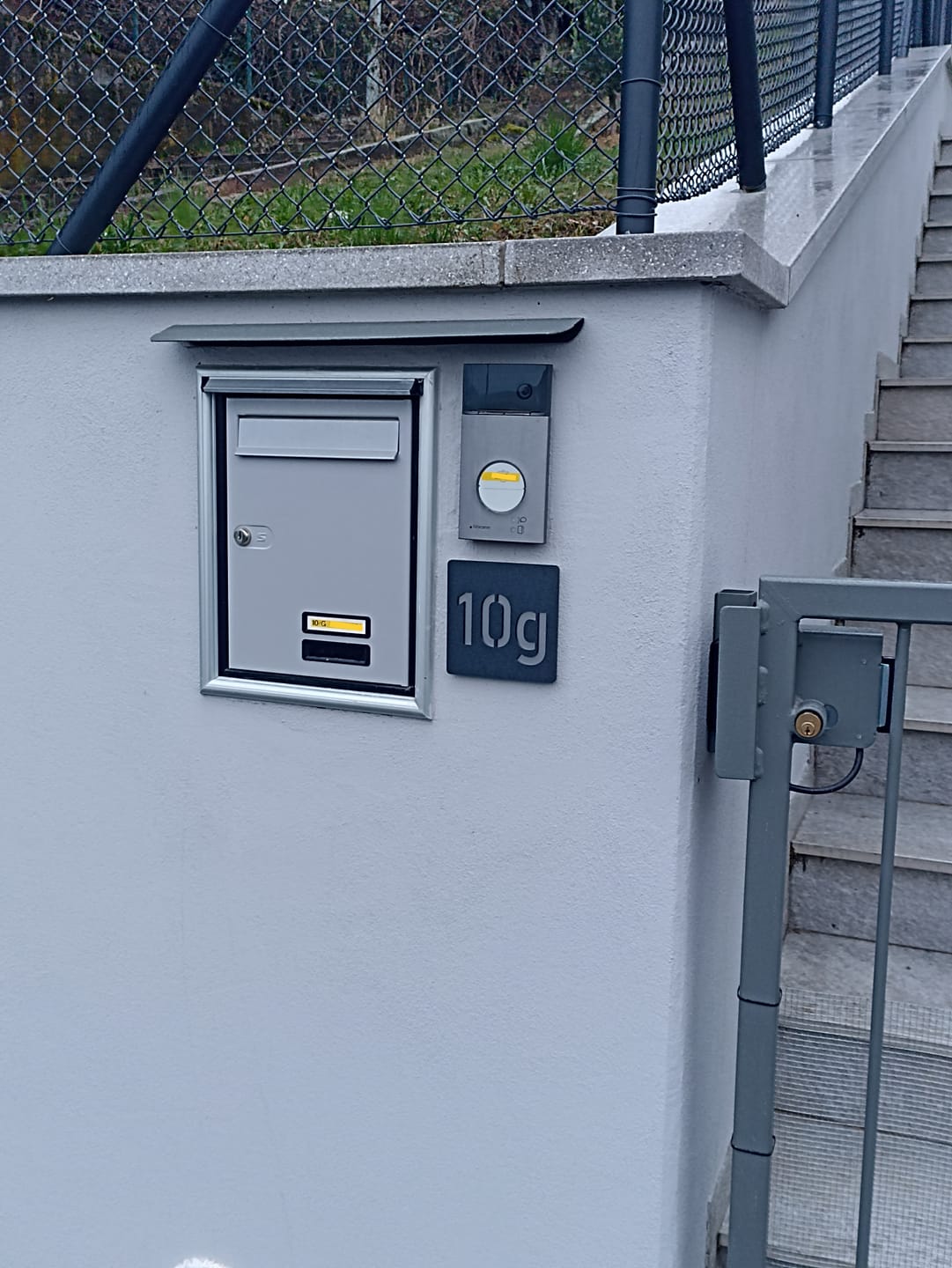 Customer photo review of Numero civico modello Stencil Square