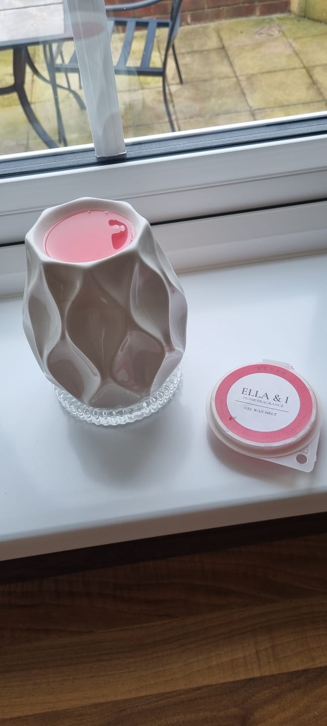 Customer photo review of His & Her Fragrance Set
