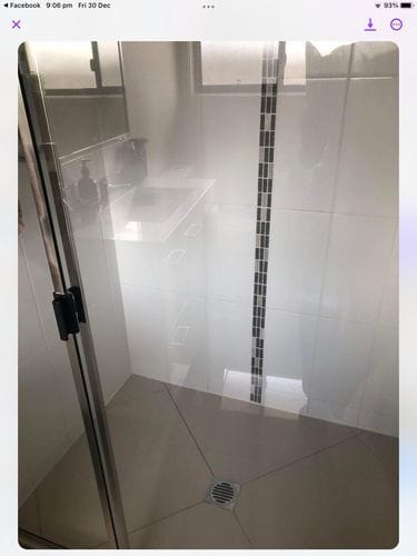 Customer photo review of GLASSGUARD™ Glass Stain Remover + Drill Scrubbing Pads