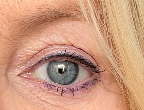Customer photo review of 110 - Kajal / Eyeliner Lila