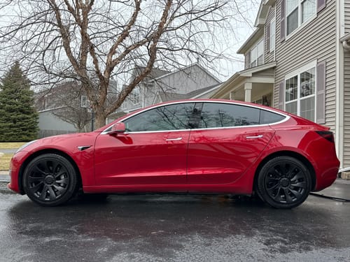Customer photo review of TESPLUS 18'' Überturbine Style Wheel Cover for Model 3