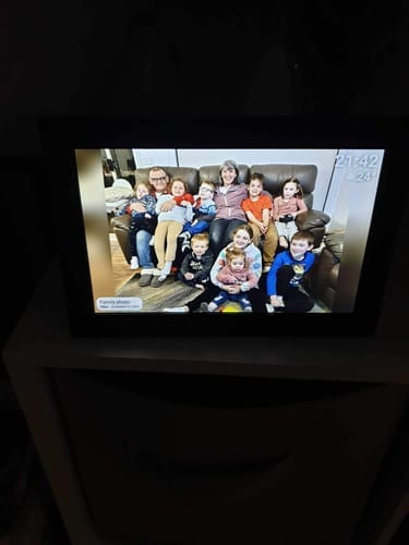 Verified customer photo review of Digital Photo Frame