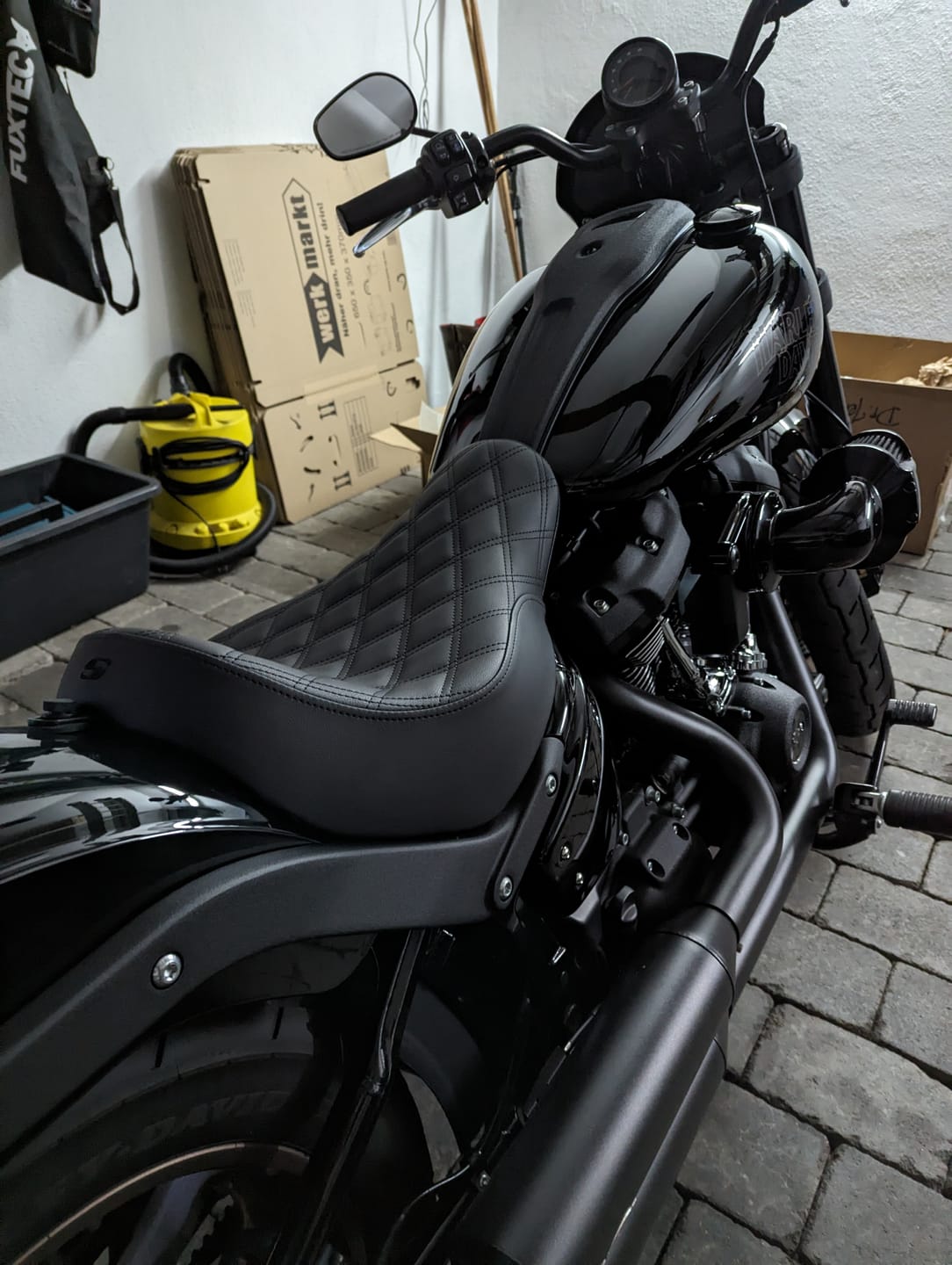 Customer photo review of Renegade LS Schwarz Sport Glide / Low Rider-ST/S ab 18