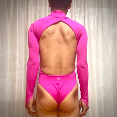 Customer photo review of Luna Neon Pink Long Sleeve