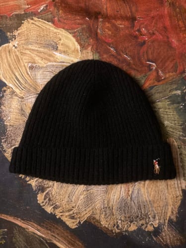 Customer photo review of Polo Ralph Lauren Beanie Adult Black Ribbed Fisherman