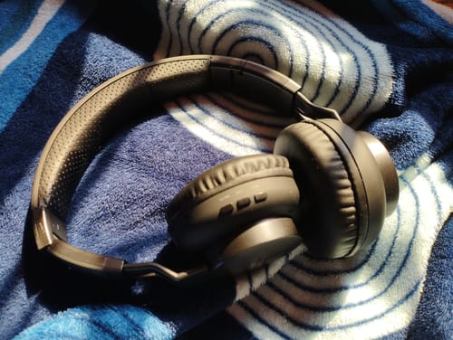 Customer photo review of Audifonos Thonet & Vander 2W Bluetooth Dauer