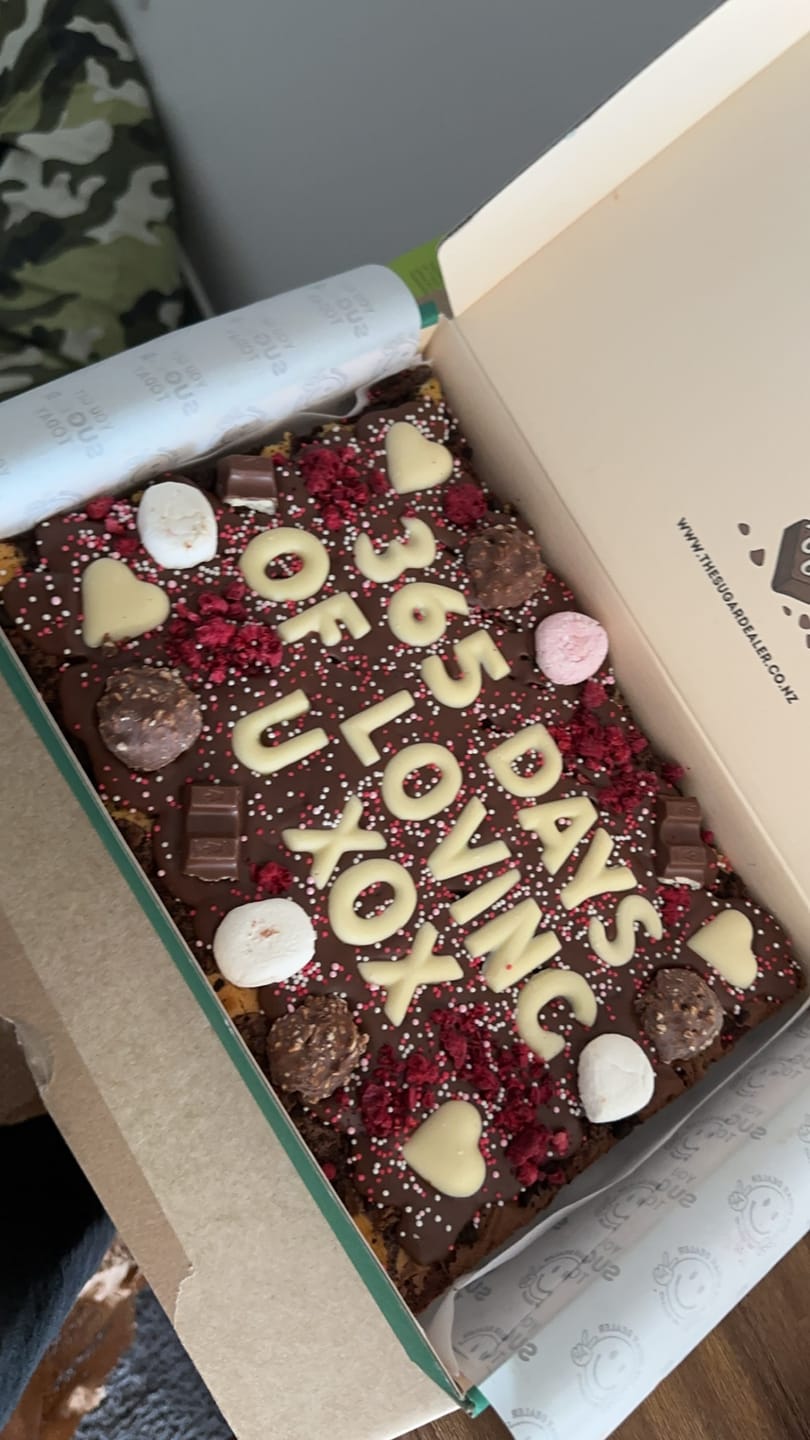 Customer photo review of Mega custom message heart brownie