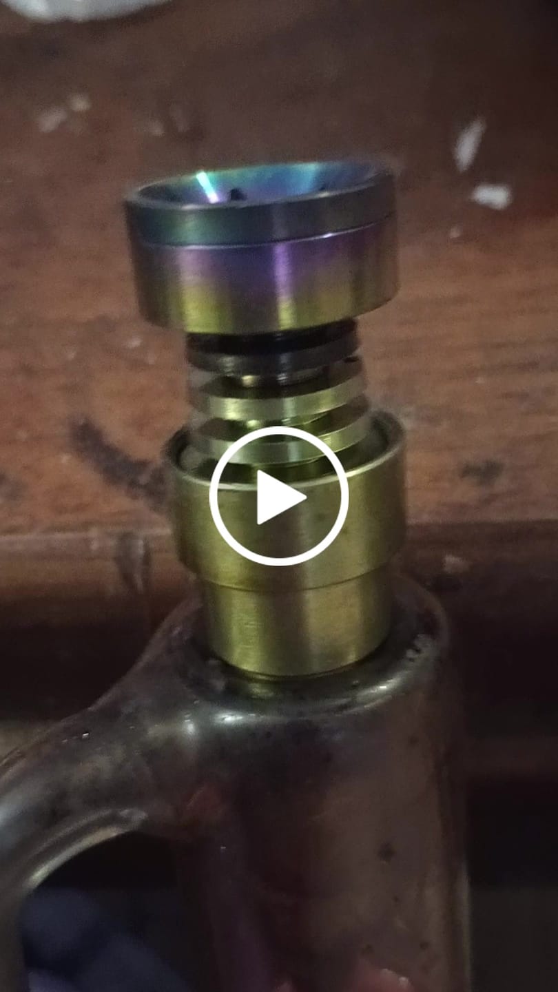 Customer video review of TITANIUM 6 IN 1 SKILLET DAB NAIL