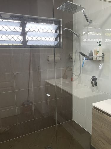 Customer photo review of GLASSGUARD™ Glass Stain Remover + Drill Scrubbing Pads