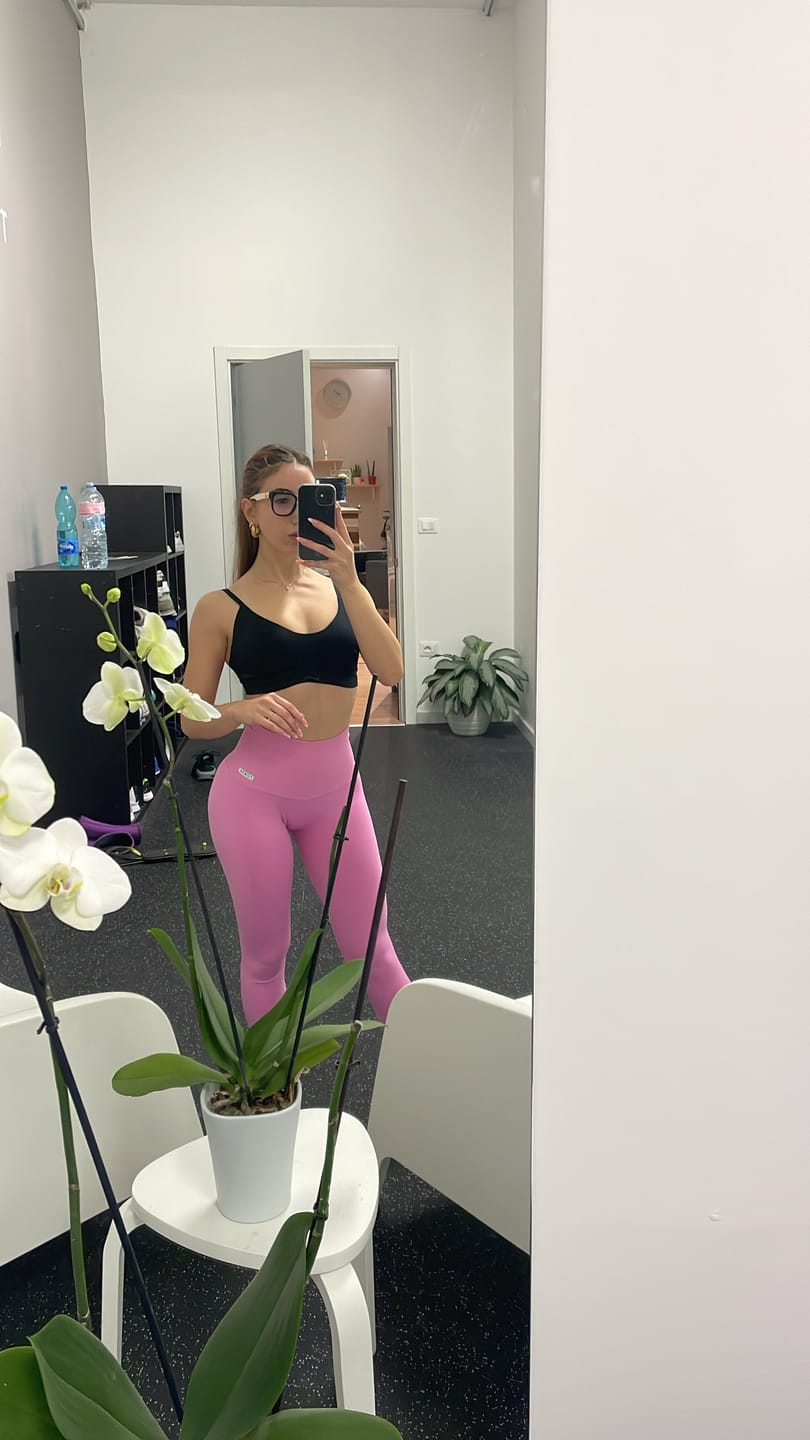 Customer photo review of Nikita All-up Rosa Frida