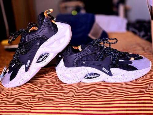 Customer photo review of Singalmaha Black Chunky Sole Designer Premium Sneakers