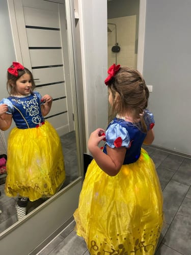 Customer photo review of Glowing Light-Up Princess Dress