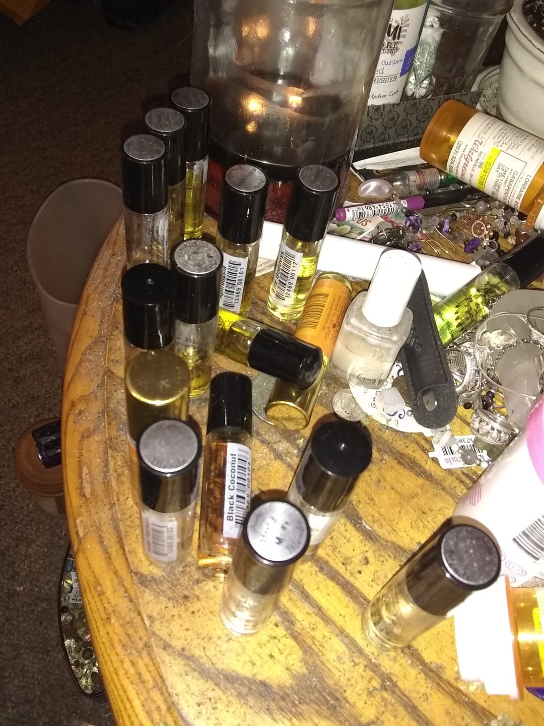 Customer photo review of Auric Blends Roll-On Perfume Oil