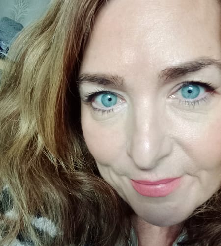 Customer photo review of Rosalique 3 in 1 Anti-Redness Miracle Formula SPF50